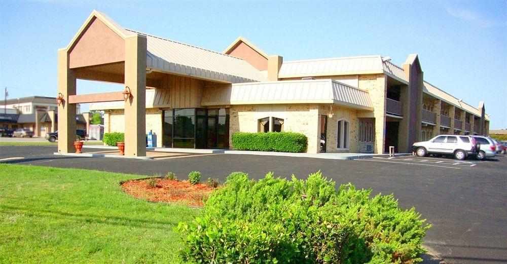 Americas Best Value Inn Париж Екстериор снимка