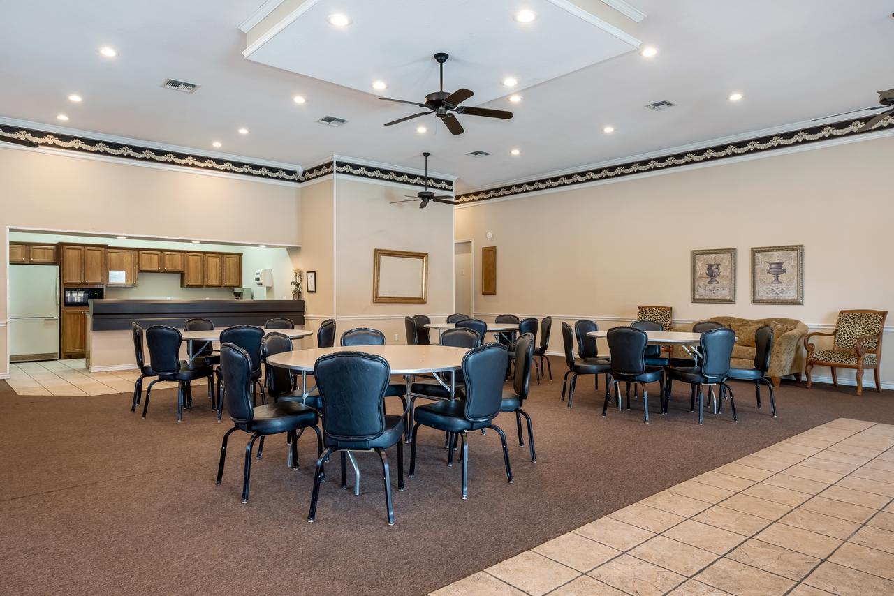 Americas Best Value Inn Париж Екстериор снимка