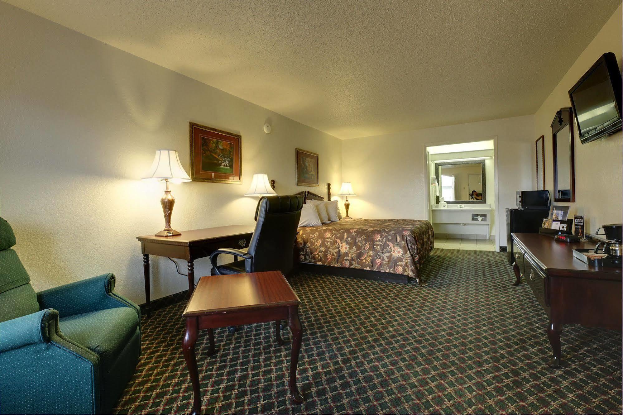 Americas Best Value Inn Париж Стая снимка